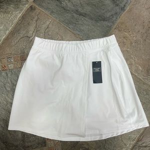 White Abercrombie tennis skirt NWT